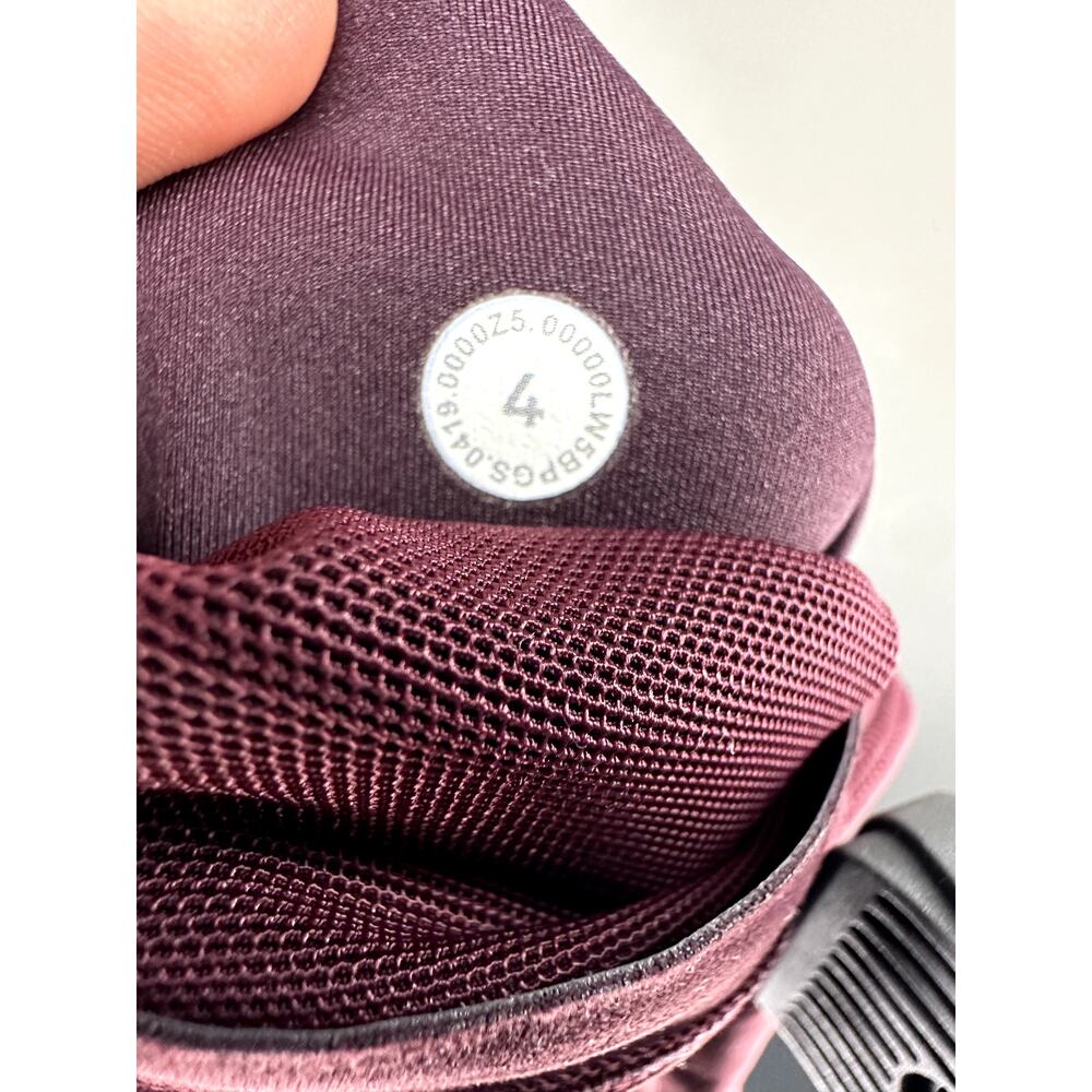 Lululemon In Movement Tight 25" *Everlux Size 6 Garnet EUC - Picture 4 of 8